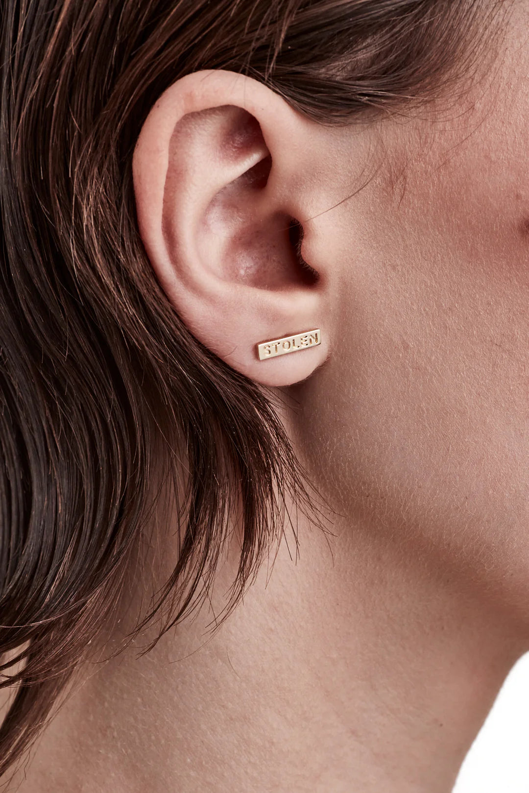 Tiny Stolen Bar Earrings - Gold - JWL17017GP