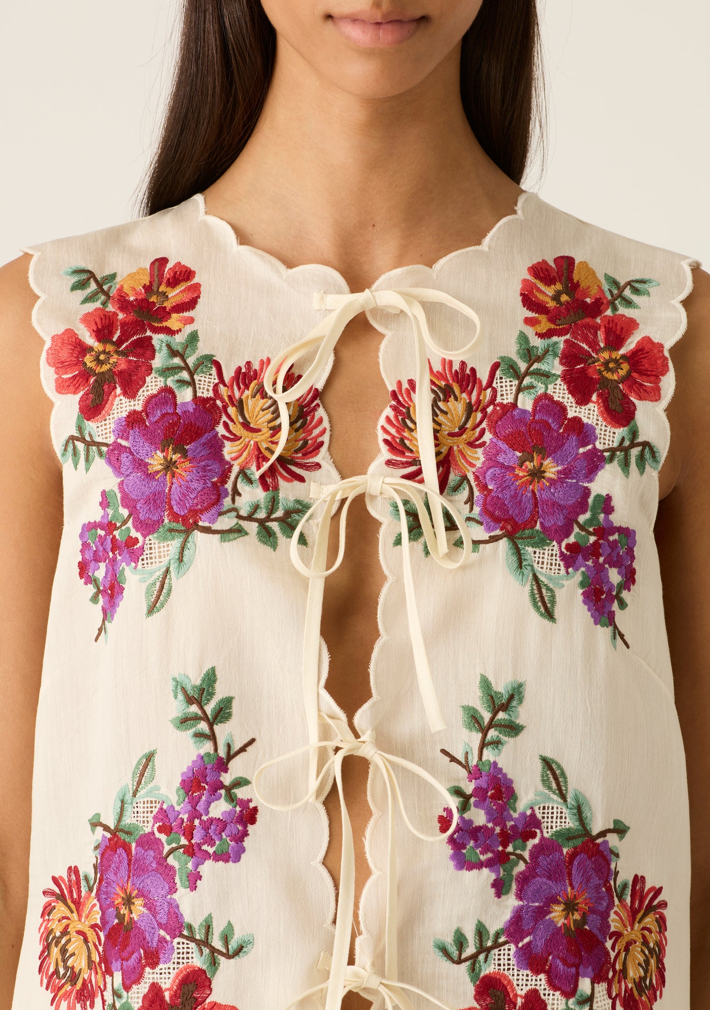 Frida Embroidery Vest - Ivory