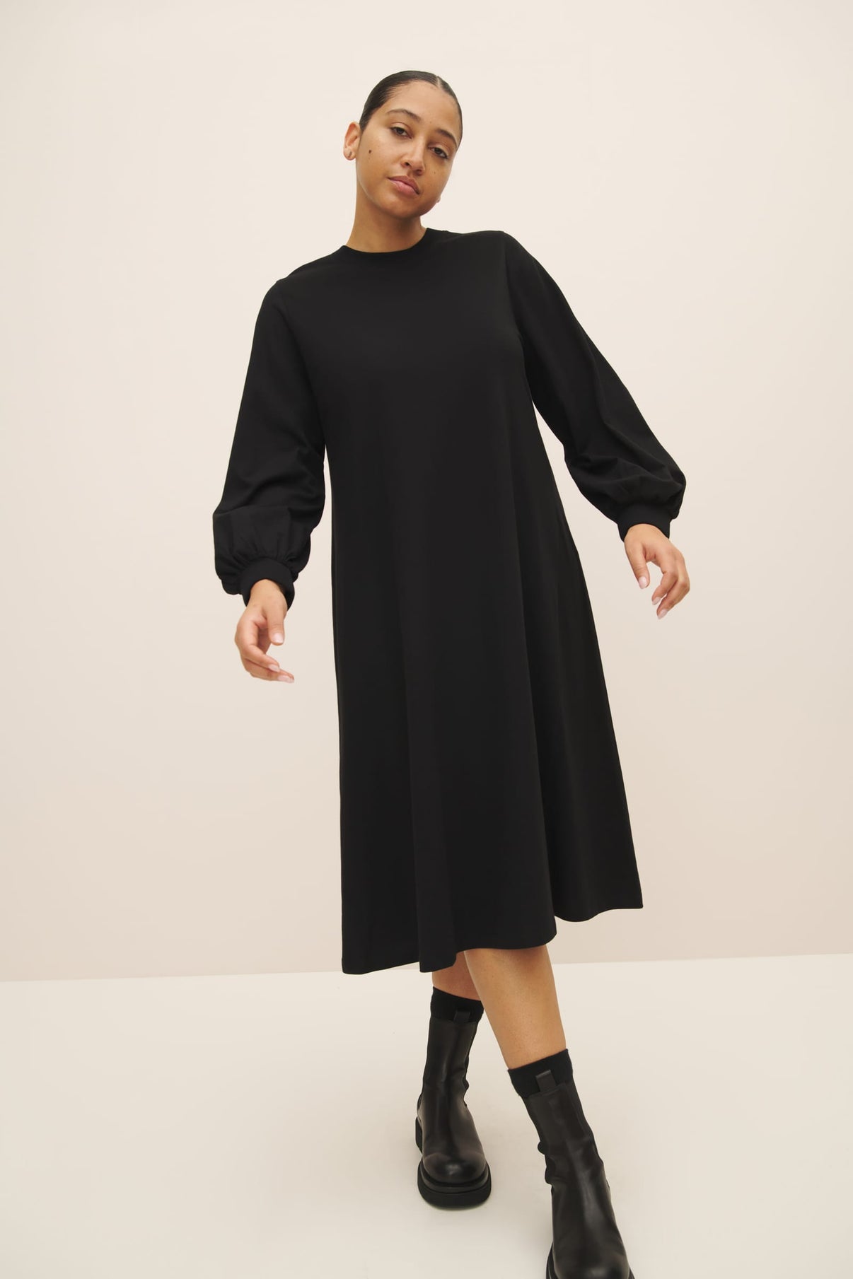 Full Sleeve Dress - Black