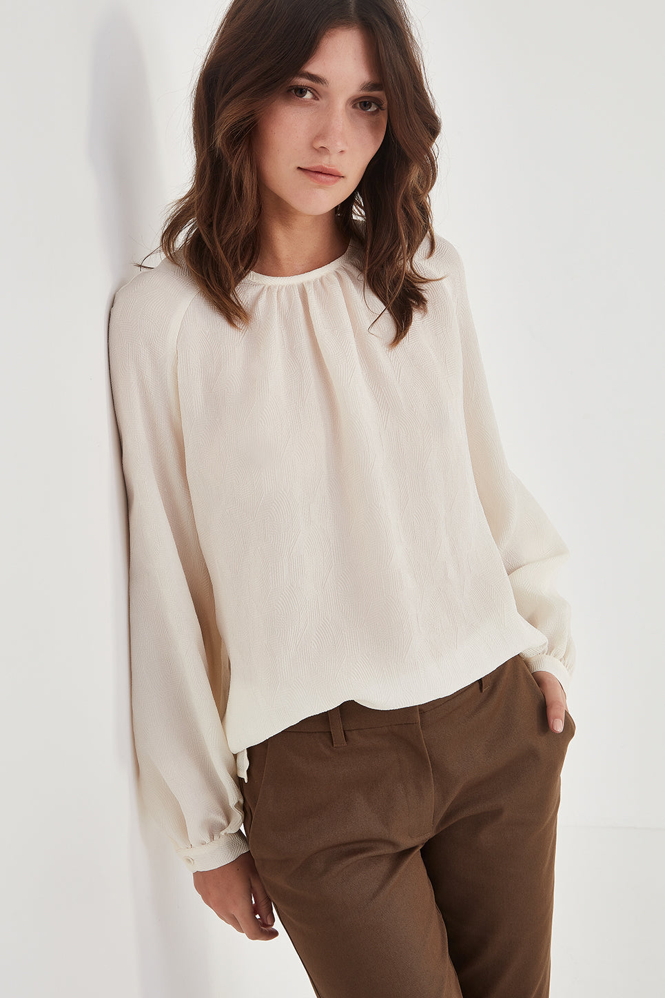 The Lisbon Top - Cream Textured Silk